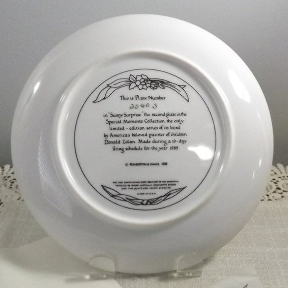 Sunny Surprise Collector Plate by Zolan 1989 - Picture 7 of 8